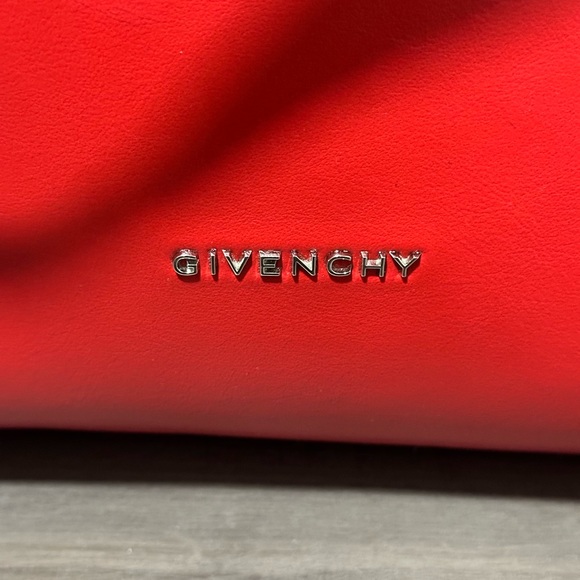 ❌SOLD❌ Givenchy shopping bag - Picture 3 of 4
